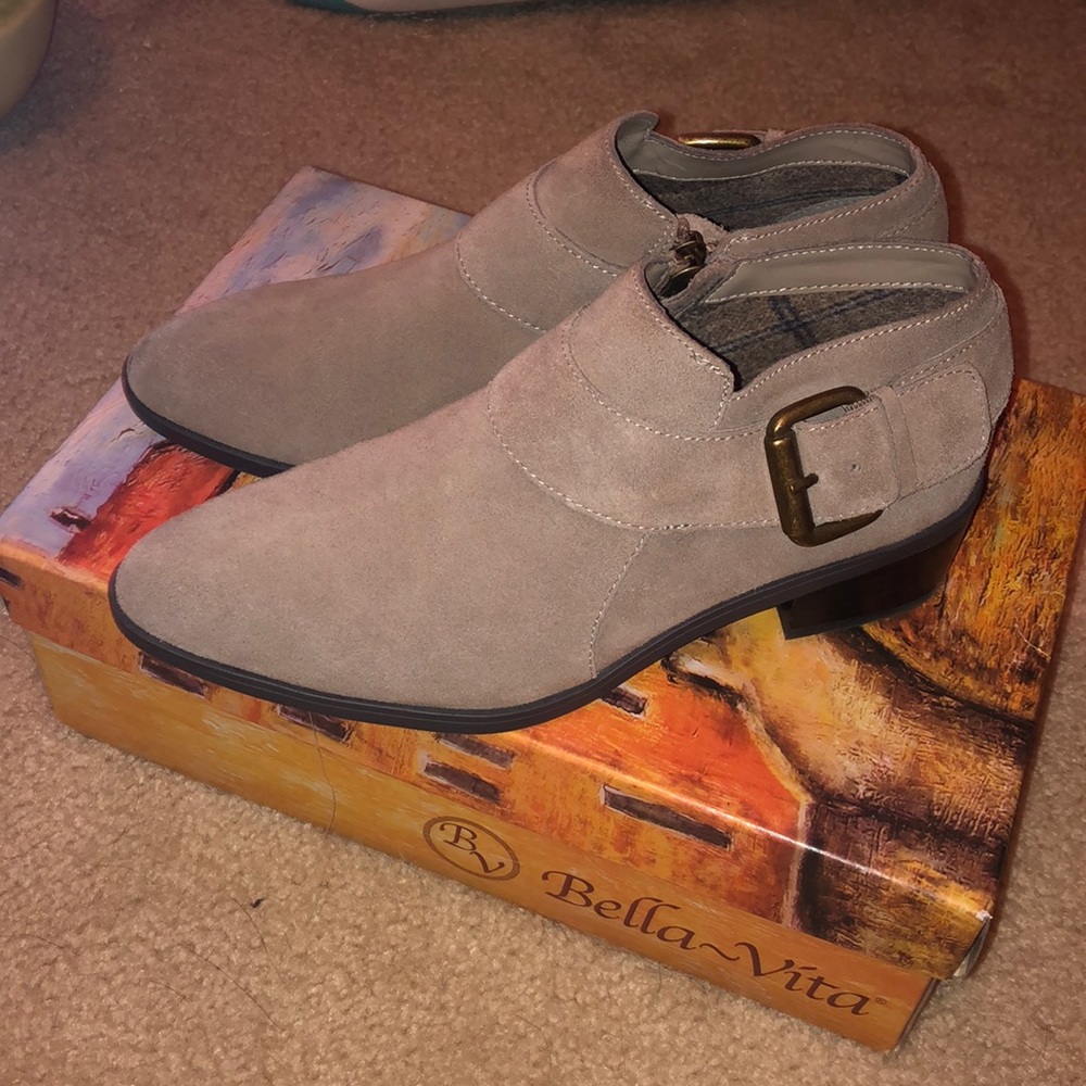 Ankle booties